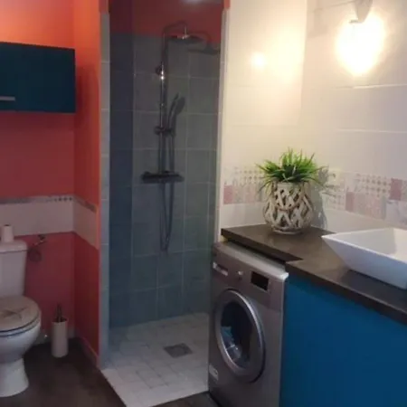 펜션 Maison De 3 Chambres Avec Jardin Clos Et Wifi A 라 트럼블라드